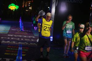 BIB: 4893, 3305
                            <button type="button" onclick="openModal(26275194)" class="btn btn-primary btn-sm float-right btn-popup" data-toggle="modal" data-target=".modal-high-quality">
                        <i class="fas fa-shopping-cart"></i> Add to Cart
                    </button>
                                            <button type="button" onclick="isThisMe(26275194, true)" class="btn btn-success btn-sm float-right btn-popup btn-isme hidden" data-toggle="tooltip" data-placement="bottom" title="นี่คือรูปของคุณใช่ไหม คลิกที่นี่เพื่อเอาเข้าอัลบั้ม">
                        <i class="fas fa-plus"></i> Add to album
                    </button>
                    <button type="button" onclick="isThisMe(26275194, false)" class="btn btn-warning btn-sm float-right btn-popup btn-isnotme hidden">
                        <i class="fas fa-ban"></i> Remove from album
                    </button>